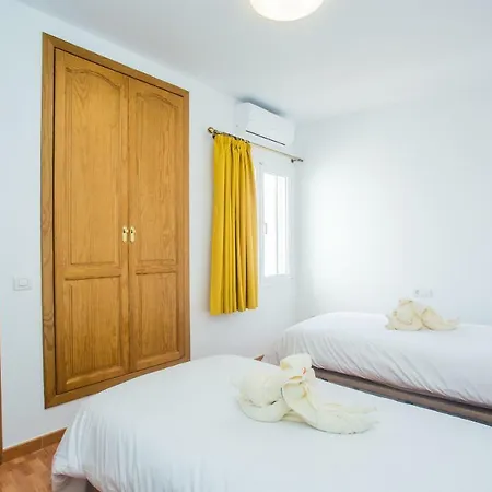 Amparo Villa